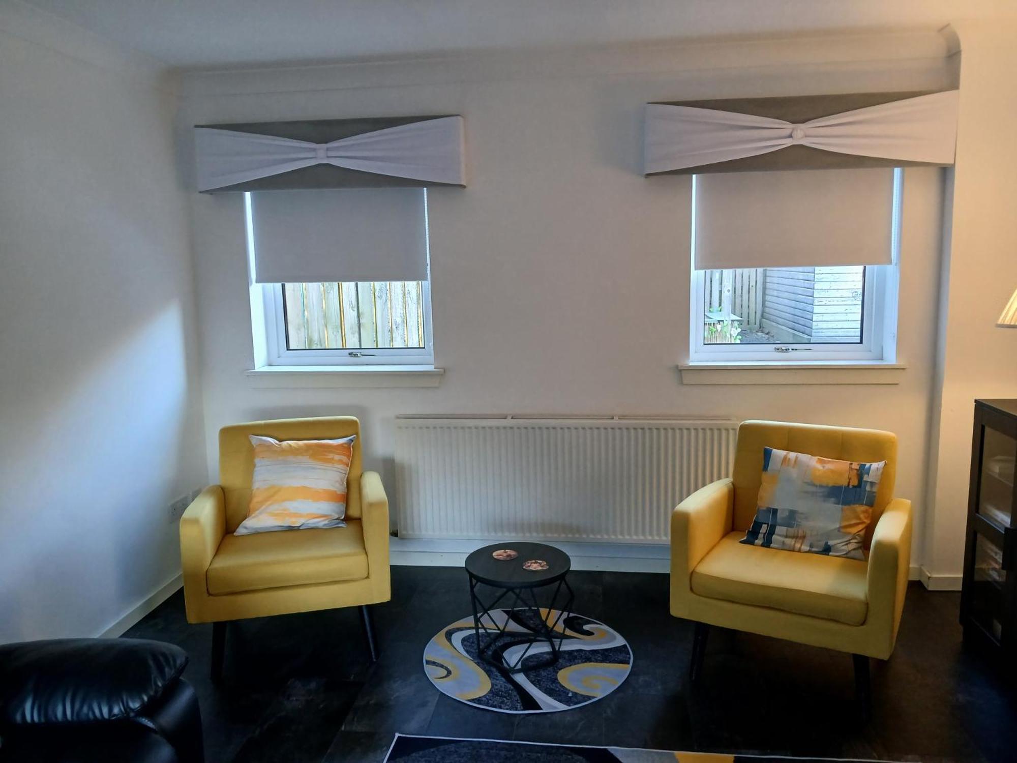 The Cottage - Hot Tub - Nr Glasgow - Self Check-In Coatbridge Exterior foto
